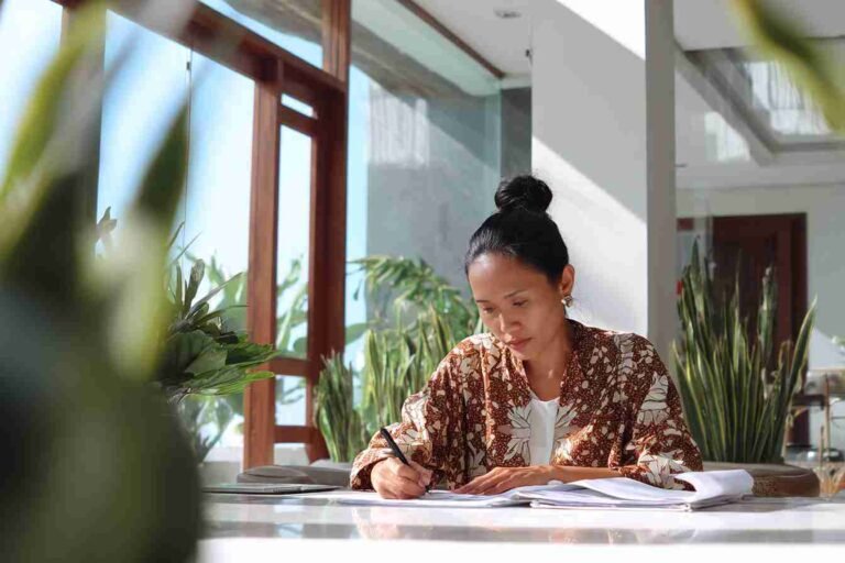 How to Legalize and Translate Inheritance Documents in Bali from Spanish
