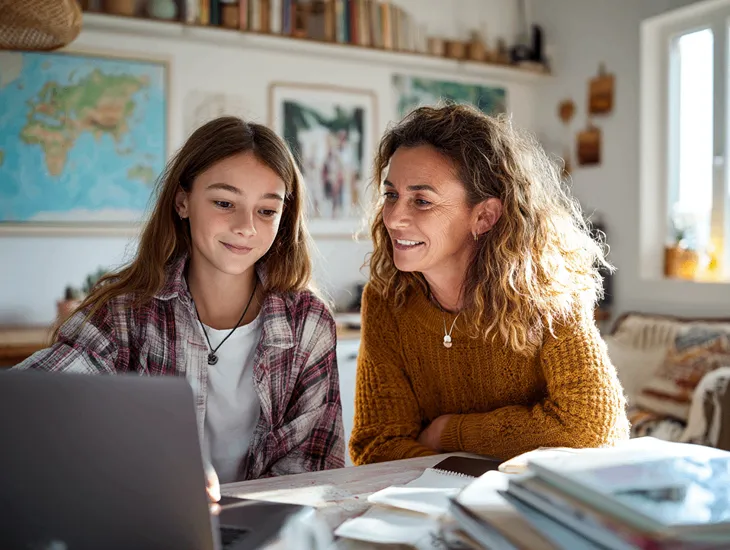 Affordable Study Abroad Global Cities 2025 – best student cities, global education hubs, low-cost international study options 🌍📘✨