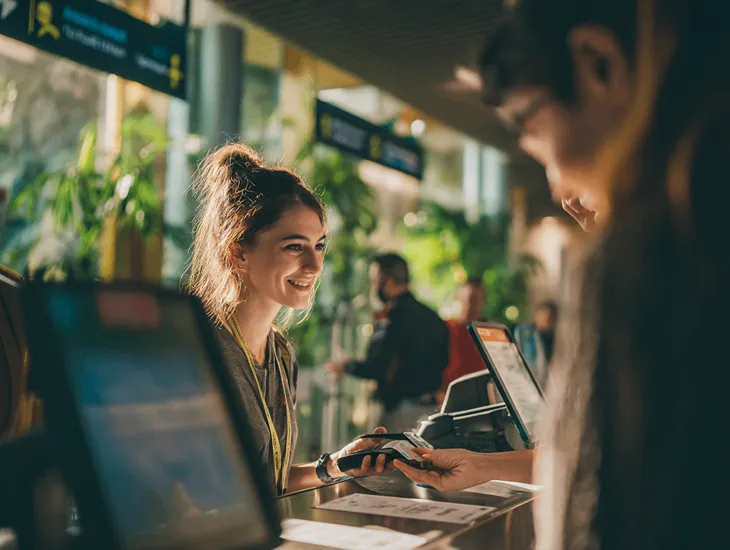 Indonesia VOA Payment 2025 β airport counter fees, extension charges, and electronic payment availability