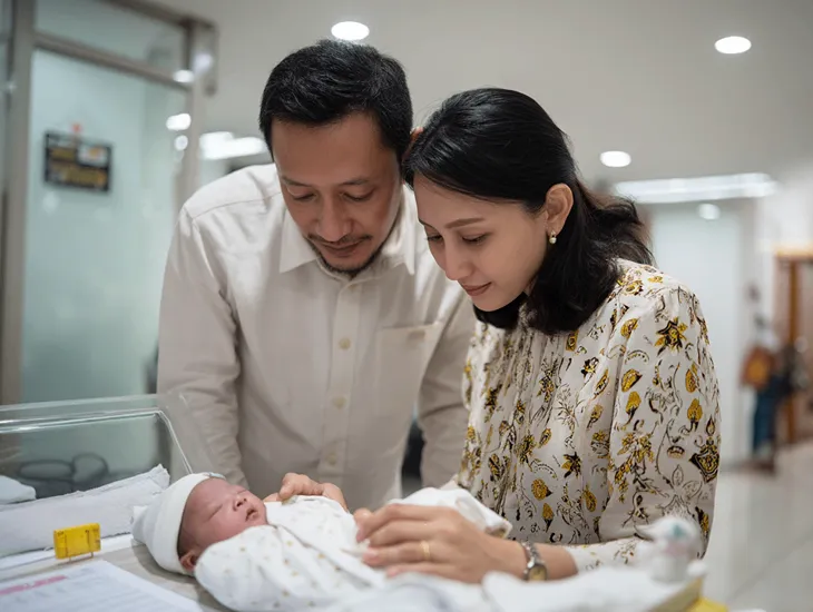 Register a newborn baby in Bali 2025 – spelling inconsistencies, missing marriage certificates and delayed hospital birth-report submissions affecting civil-registry approval